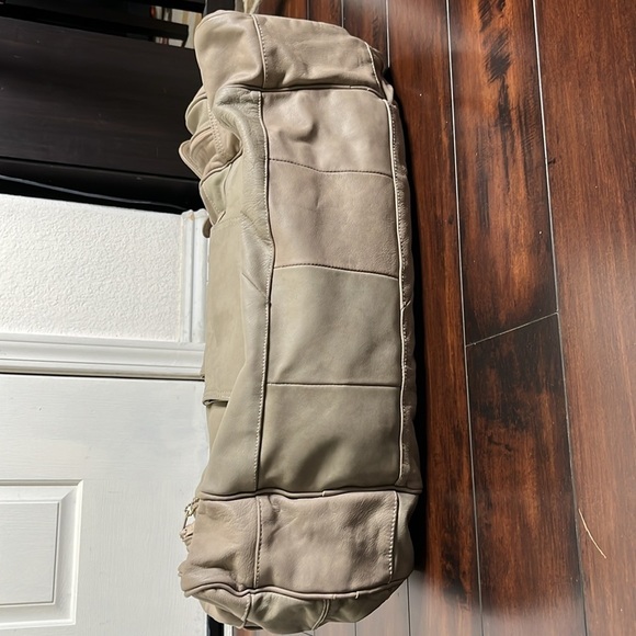 Talon Dual Zipper Soft Leather Duffle Bag Luggage Overnight  Gym Vintage - Picture 6 of 14